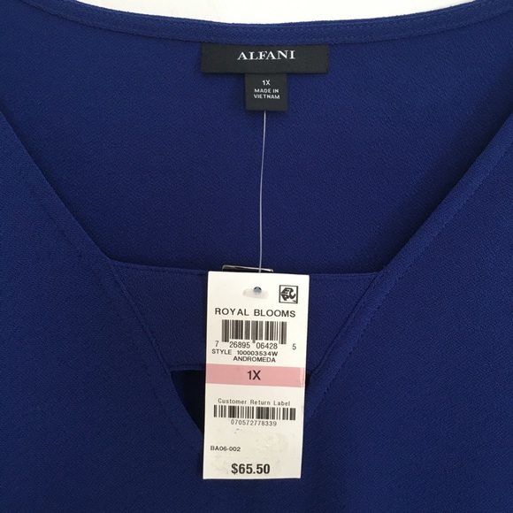 Alfani Plus Size Keyhole Tunic in Andromeda Blue - Picture 5 of 5